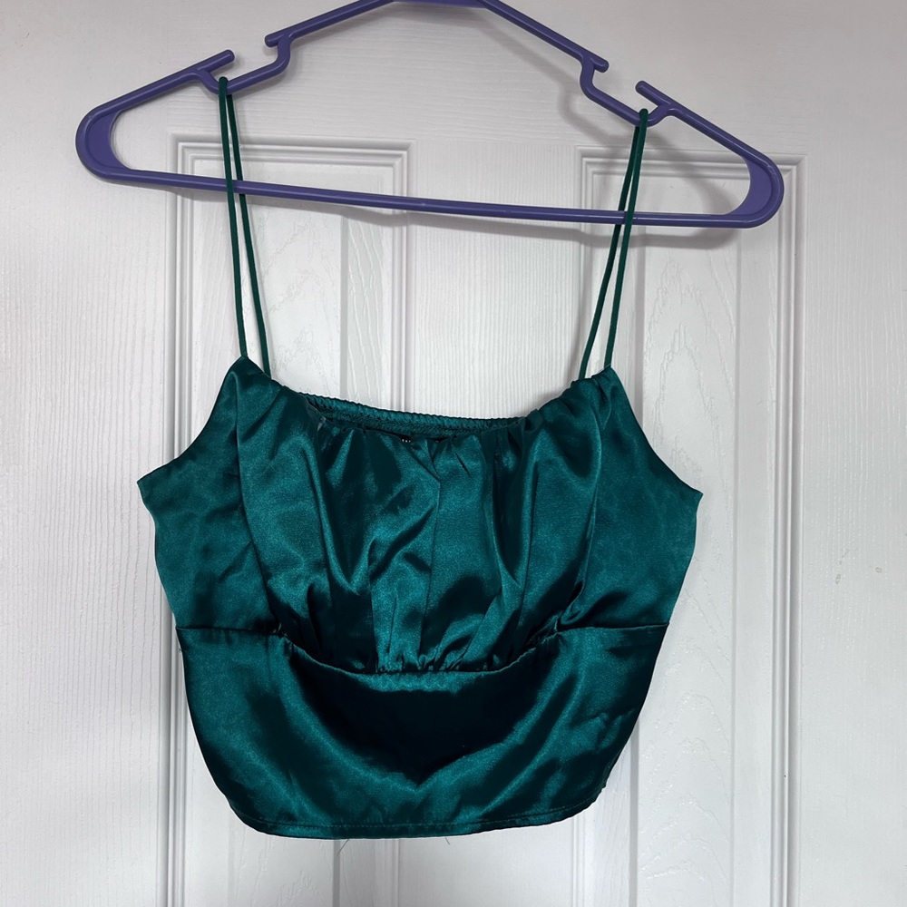 EMERALD GREEN SATIN TOP
